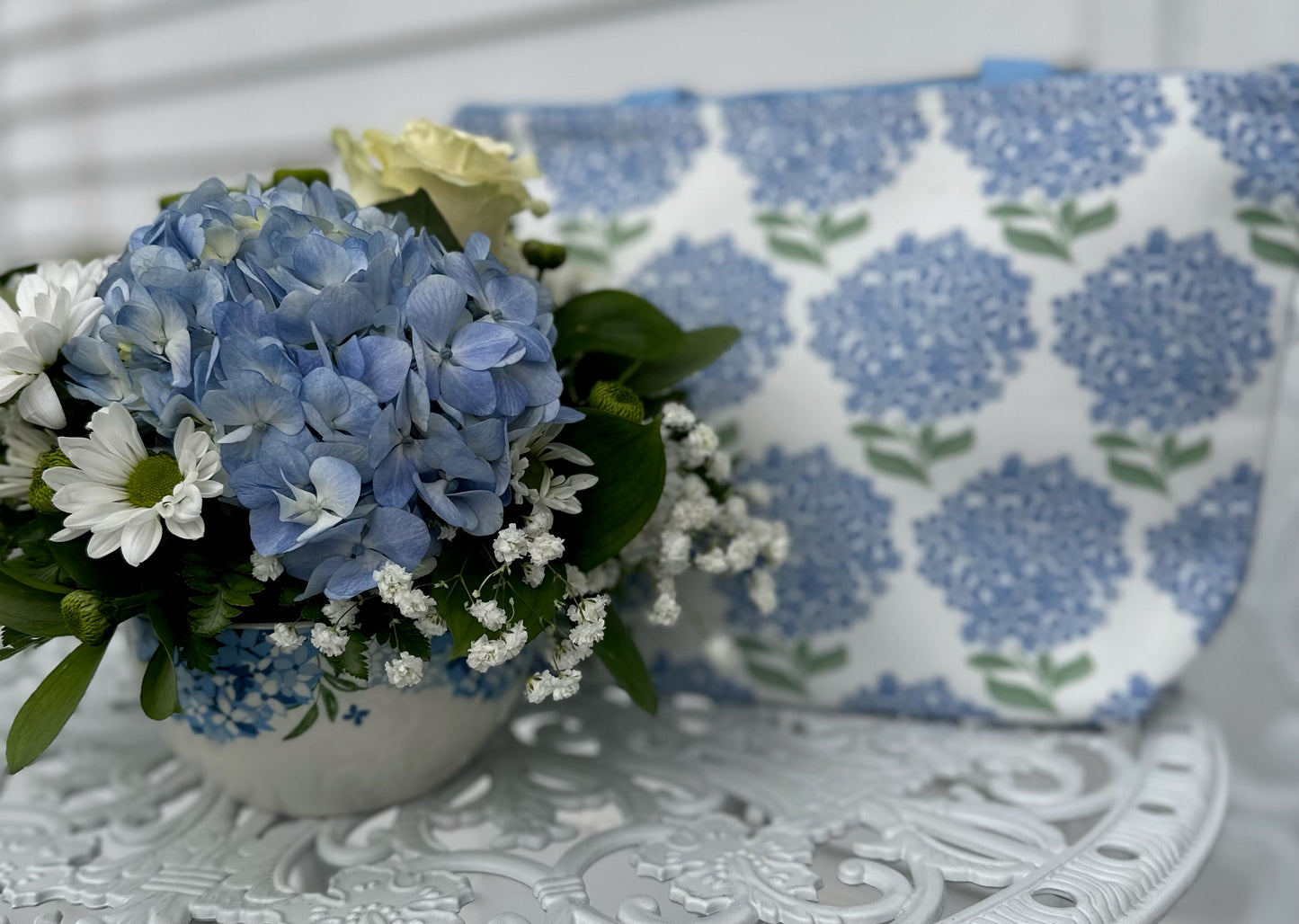 Token of Appreciation Bouquet w/ Lunch Bag – Flowers By Marianne, Hampton Falls NH