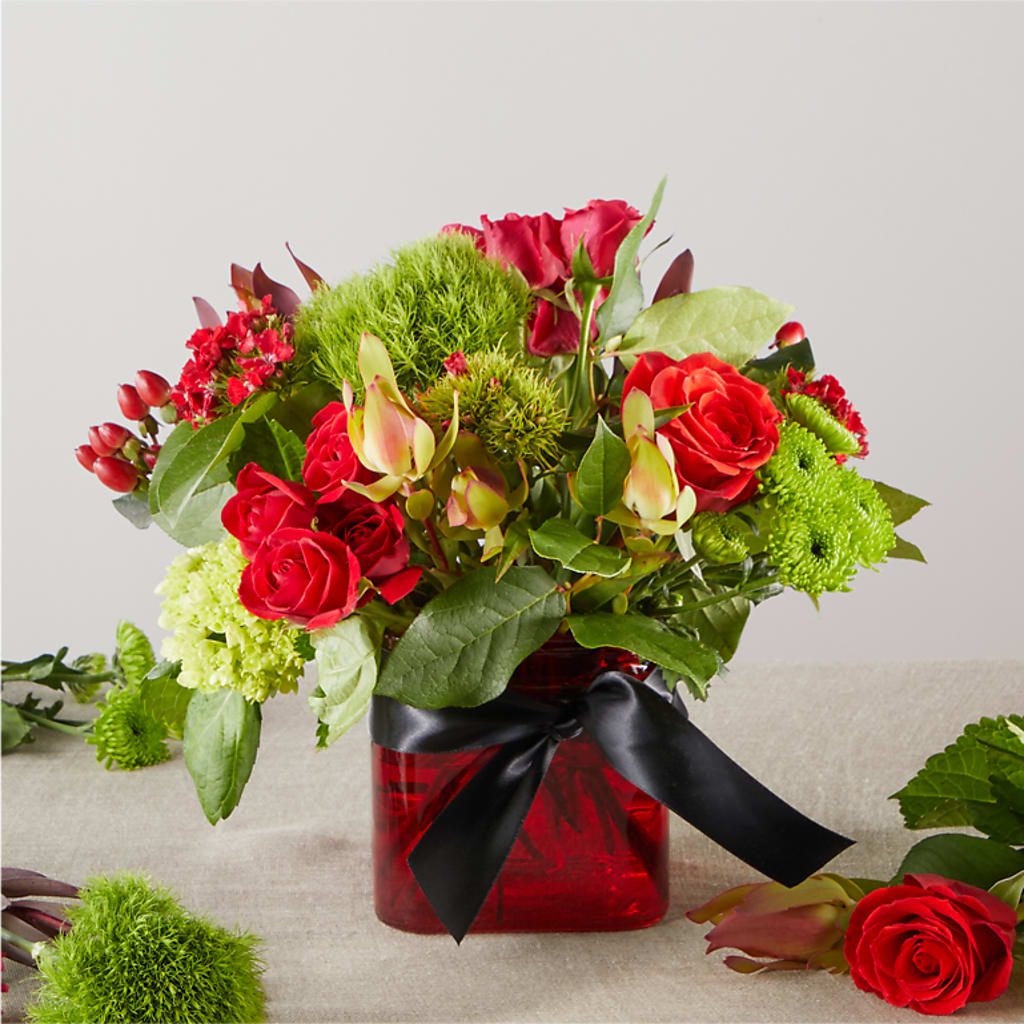 Heritage Kindle – A Florist Original – Flowers By Marianne, Hampton Falls NH