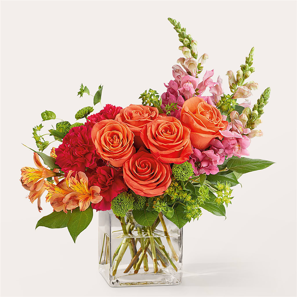 Cosmopolitan Bouquet – Flowers By Marianne, Hampton Falls NH