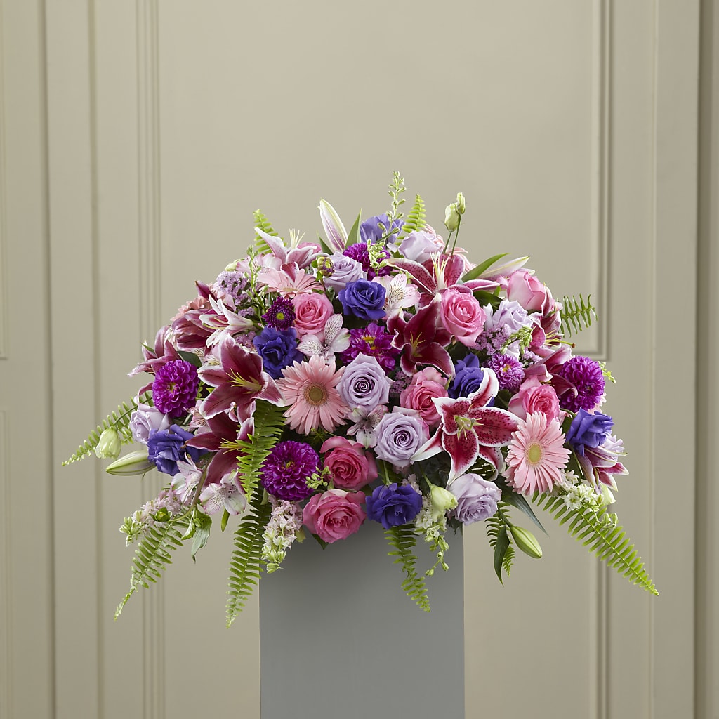 Fare Thee Well Pedestal – Flowers By Marianne, Hampton Falls NH