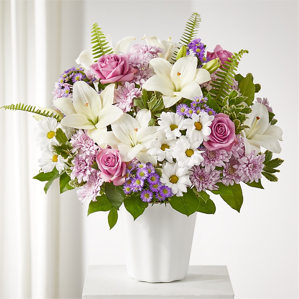 Warmest Thoughts Tabletop Basket – Flowers By Marianne, Hampton Falls NH
