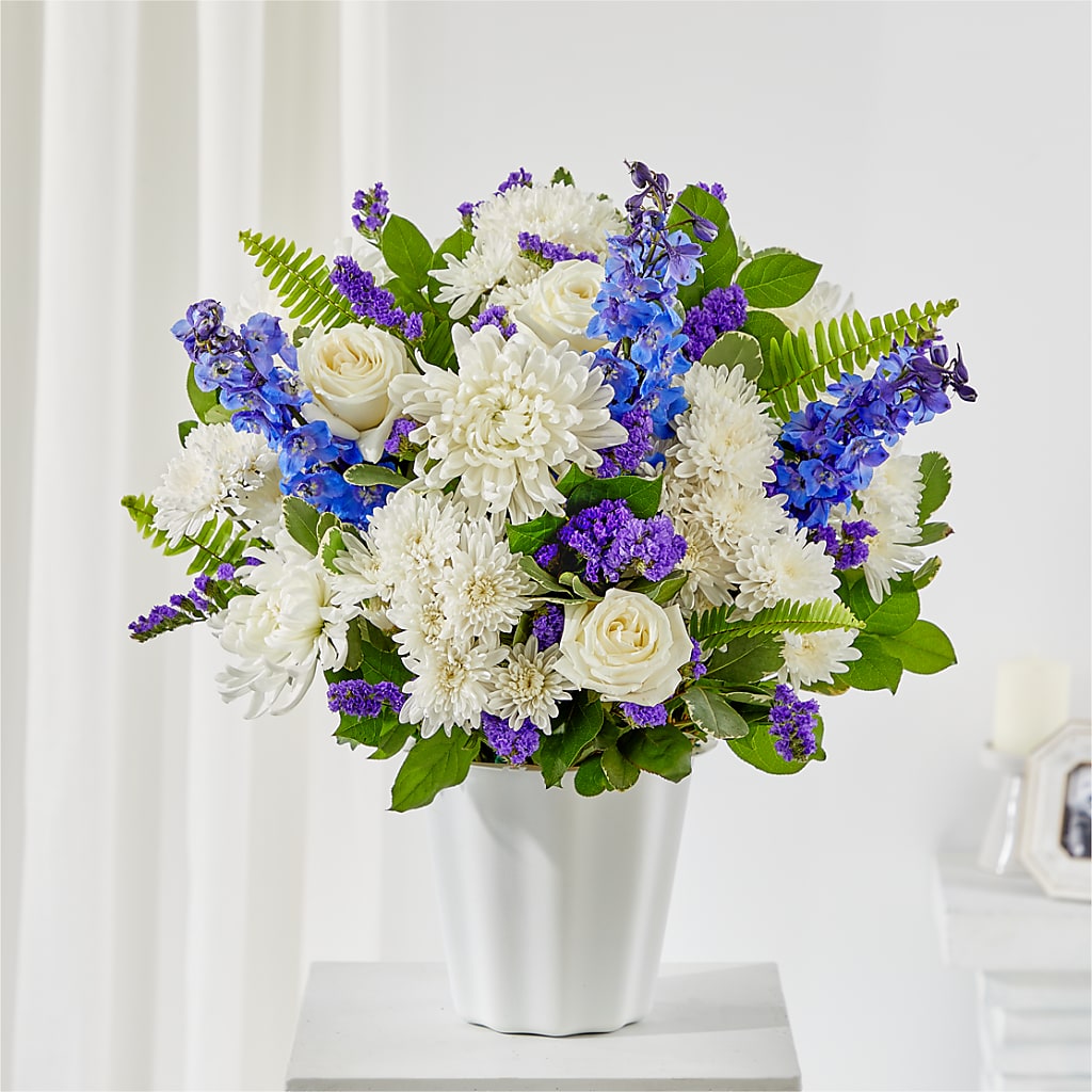 Hold Dear Tabletop Basket – Flowers By Marianne, Hampton Falls NH