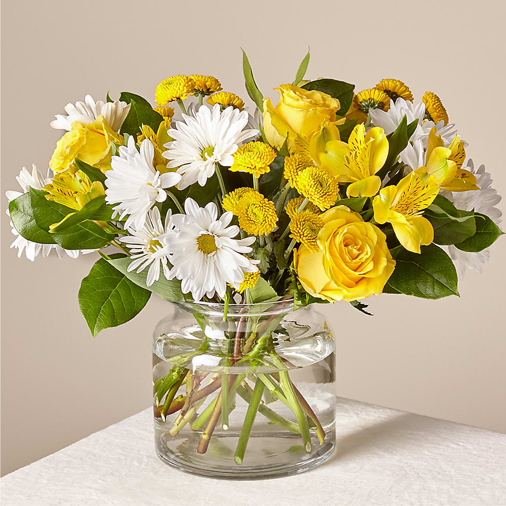 Sunny Sentiments Bouquet – Flowers By Marianne, Hampton Falls NH