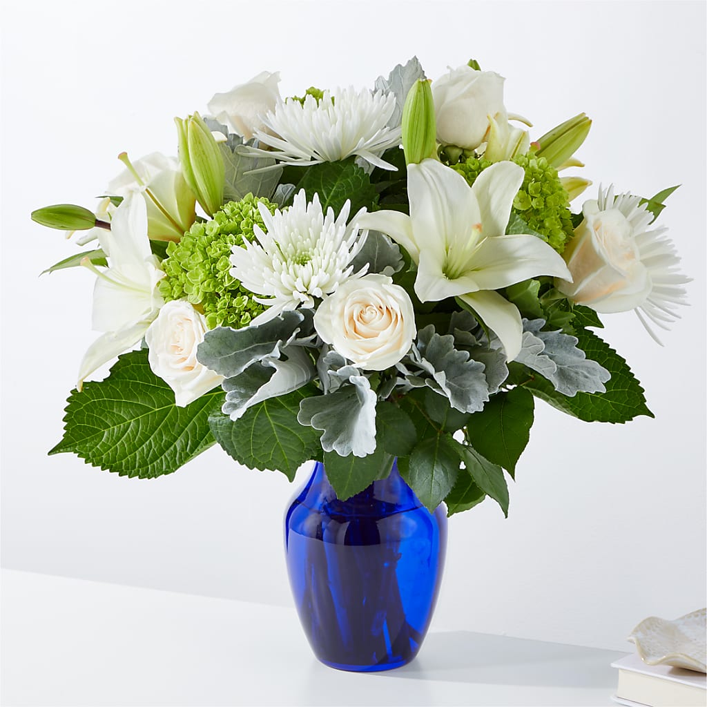 Snowy Dreams Bouquet – Flowers By Marianne, Hampton Falls NH