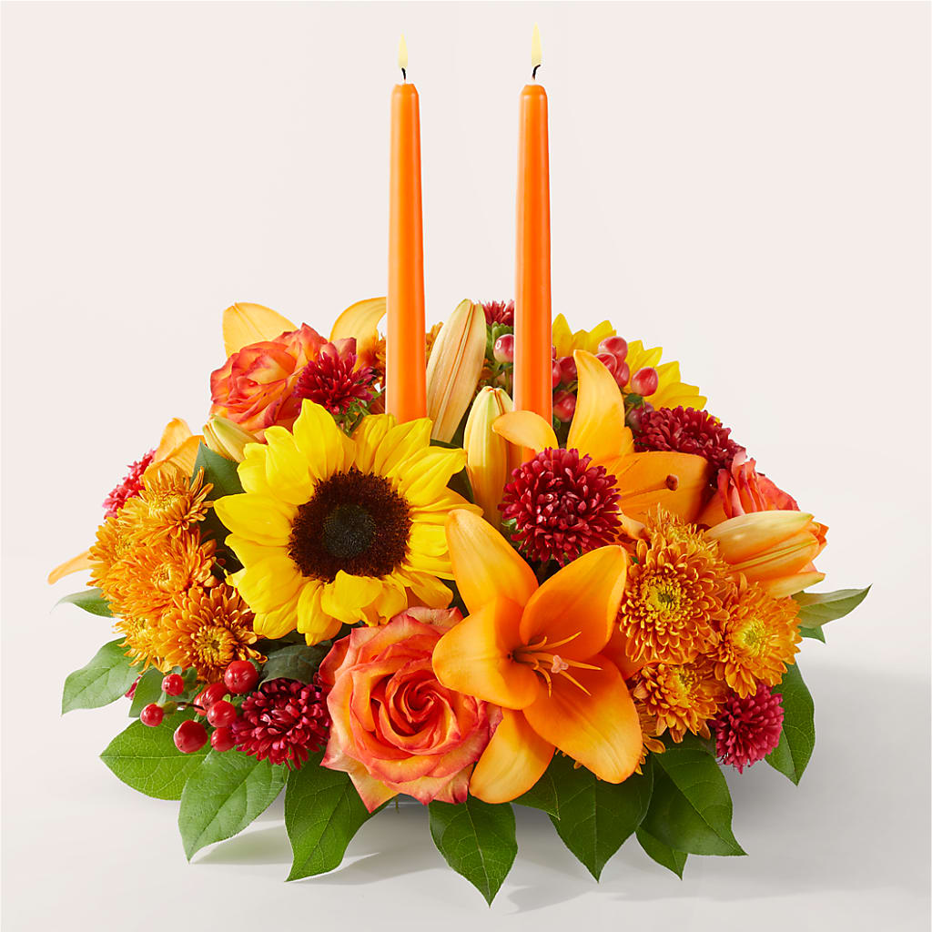 Grateful Centerpiece – Flowers By Marianne, Hampton Falls NH