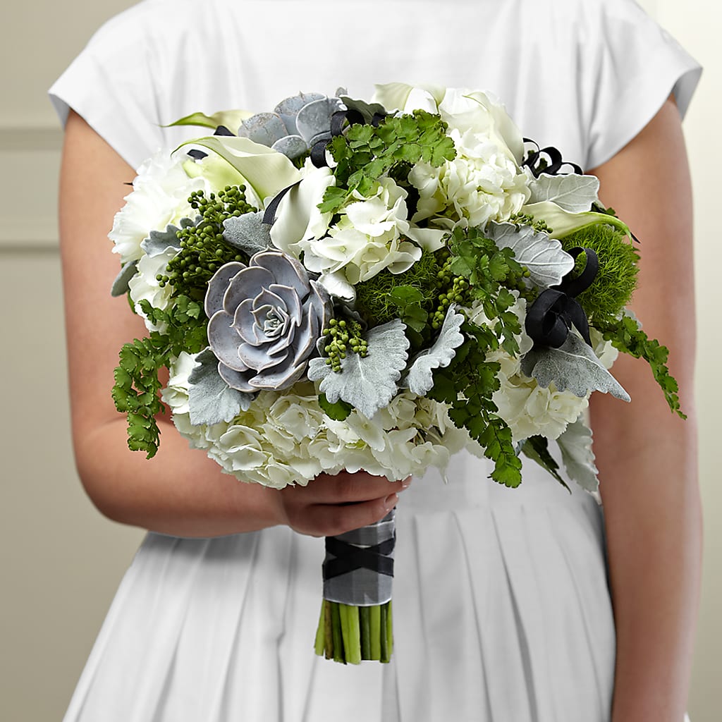 Sweet Innocence Bouquet – Flowers By Marianne, Hampton Falls NH