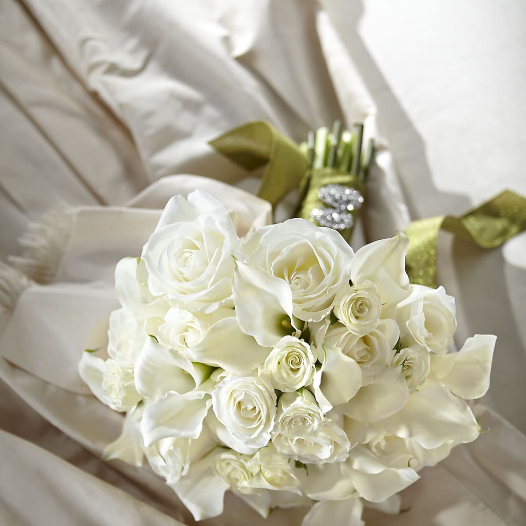 Serene Highness Bouquet – Flowers By Marianne, Hampton Falls NH