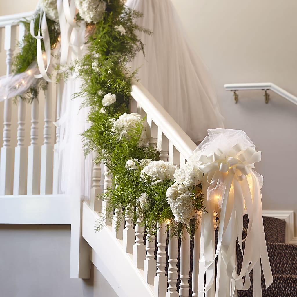 Champagne Dreams Garland – Flowers By Marianne, Hampton Falls NH
