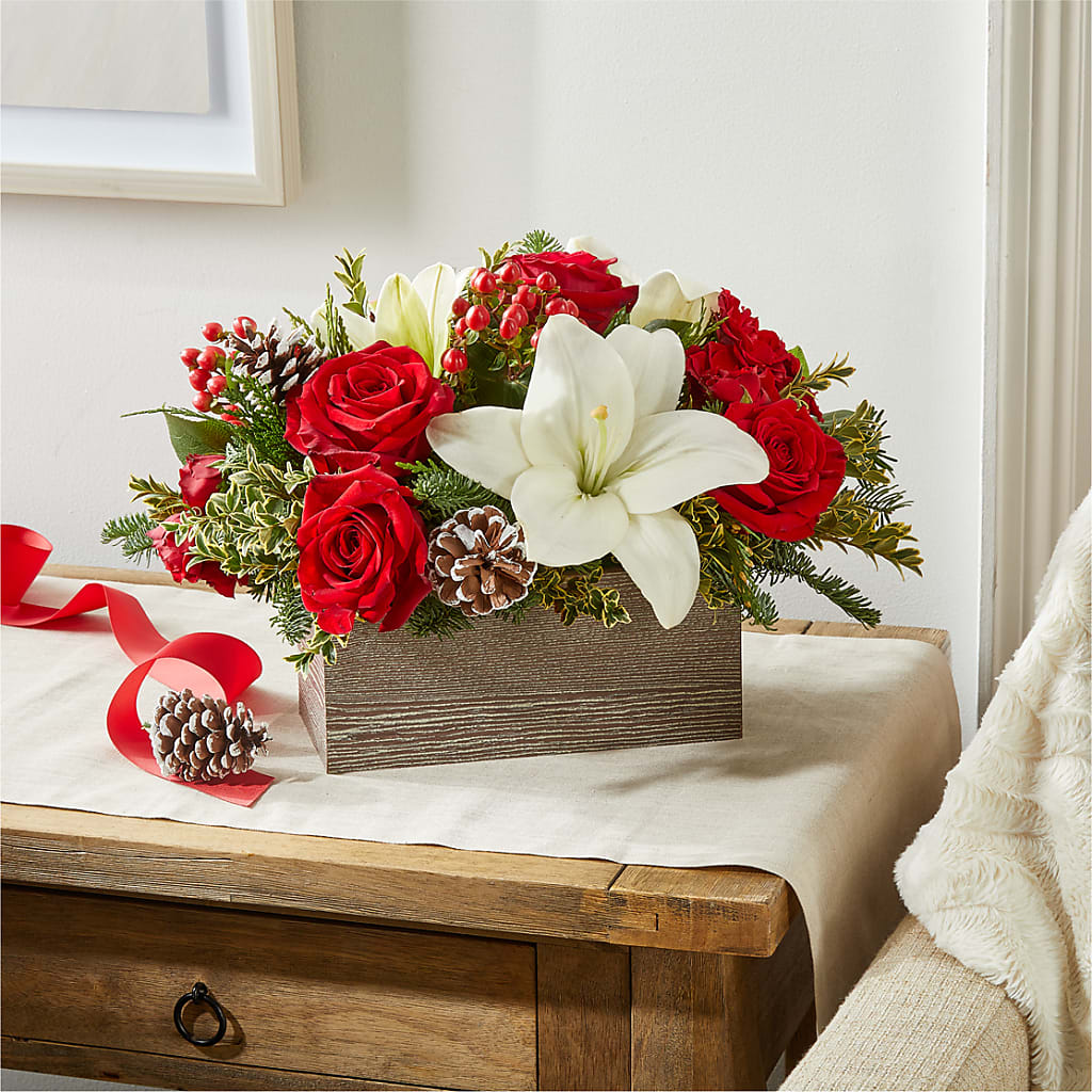 Snowy Wonderland Bouquet –  Flowers By Marianne, Hampton Falls NH
