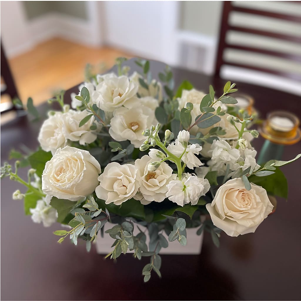 Fresh Linen Box Bouquet –  Flowers By Marianne, Hampton Falls NH