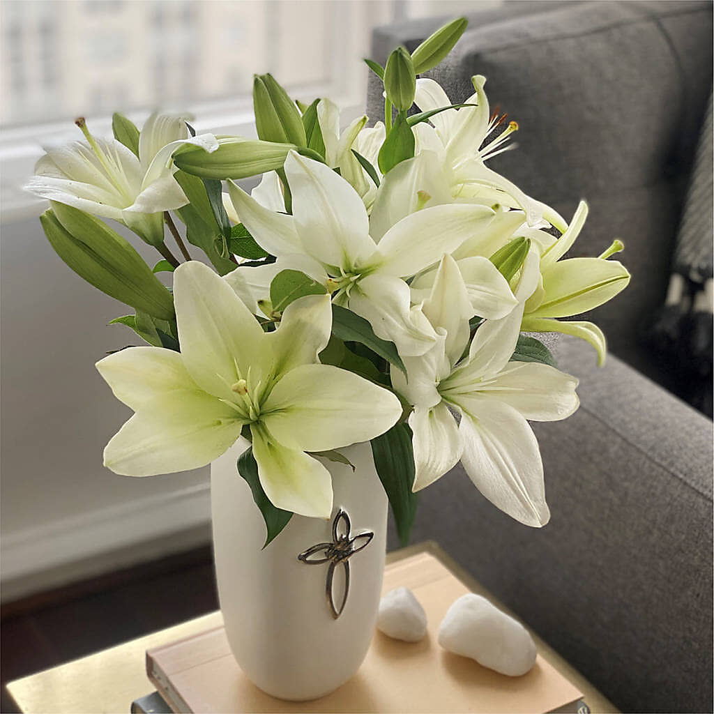 Faithful Blessings Bouquet –  Flowers By Marianne, Hampton Falls NH