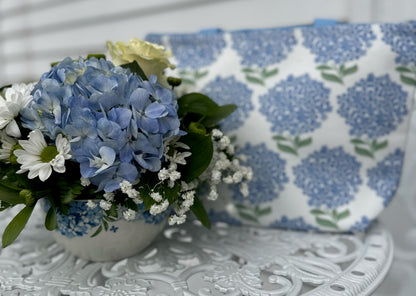 Token of Appreciation Bouquet w/ Lunch Bag –  Flowers By Marianne, Hampton Falls NH
