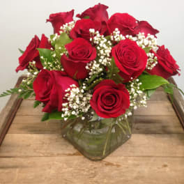 Red Rose Cube Bouquet –  Flowers By Marianne, Hampton Falls NH