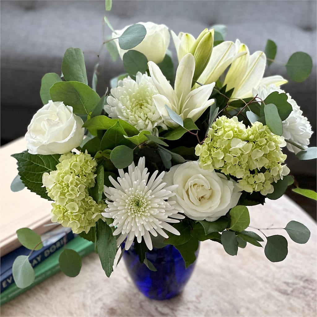 Snowy Dreams Bouquet –  Flowers By Marianne, Hampton Falls NH