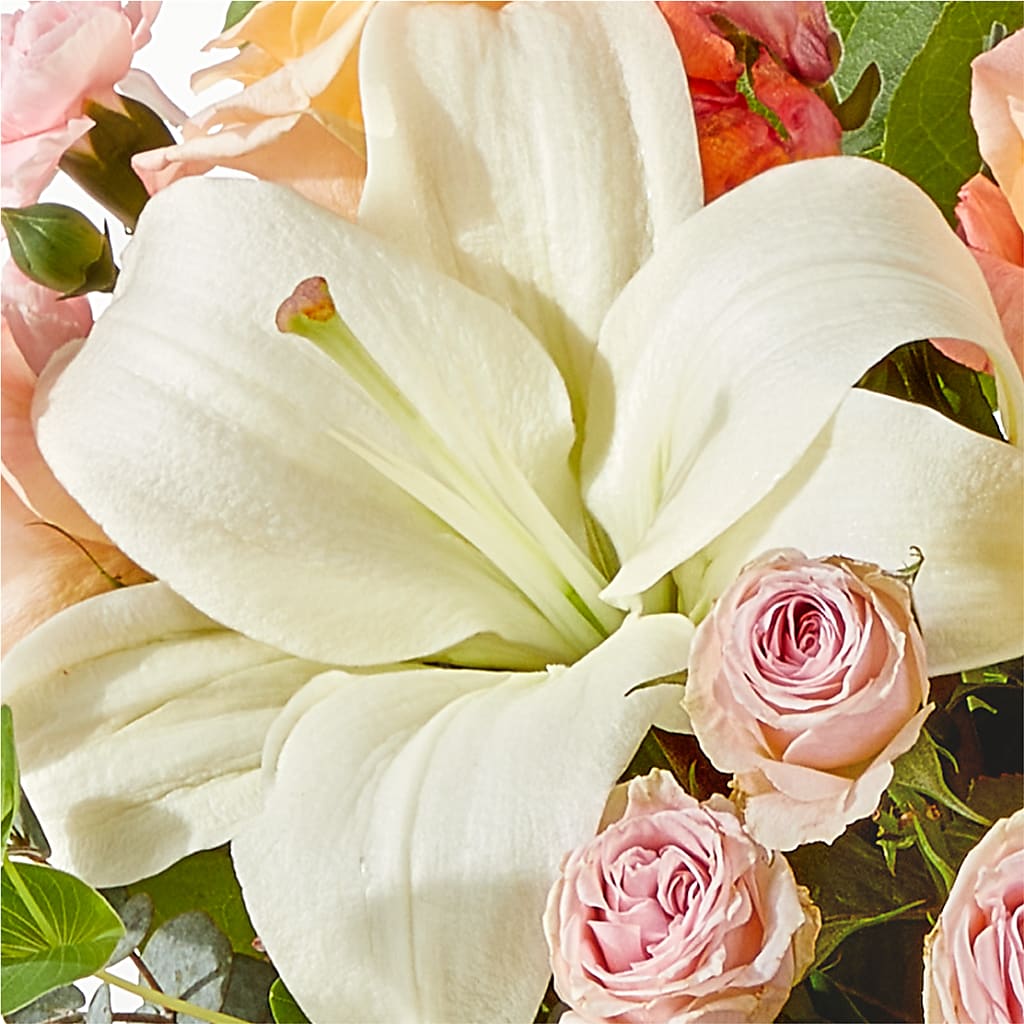 Grapefruit Splash Bouquet –  Flowers By Marianne, Hampton Falls NH